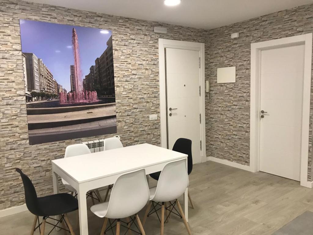 Apartamento .Expectacular,céntrico,nuevo 5 min a pie de la Laurel Logroño Exterior foto